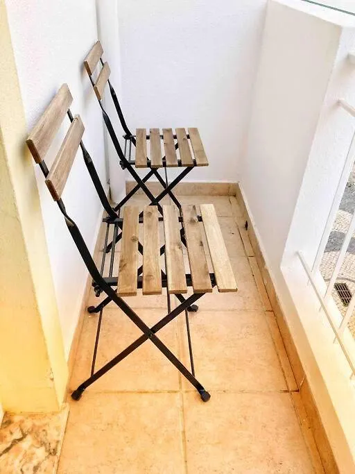 Shiny Apartment In The City Center Fuzeta