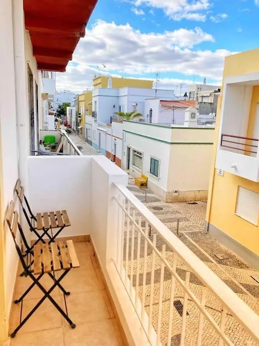 Shiny Apartment In The City Center Fuzeta